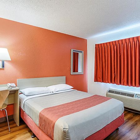 Motel 6-Modesto, CA Esterno foto