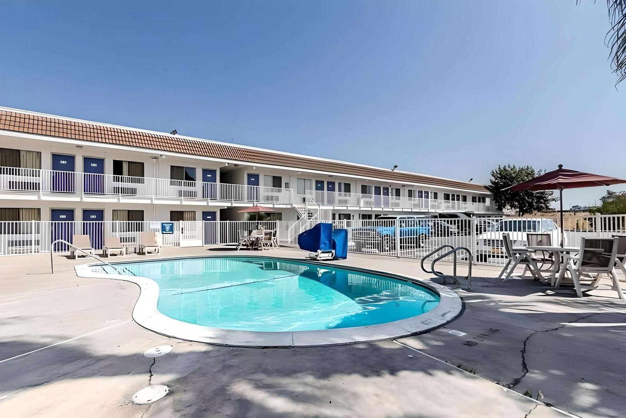 Motel 6-Modesto, CA Esterno foto