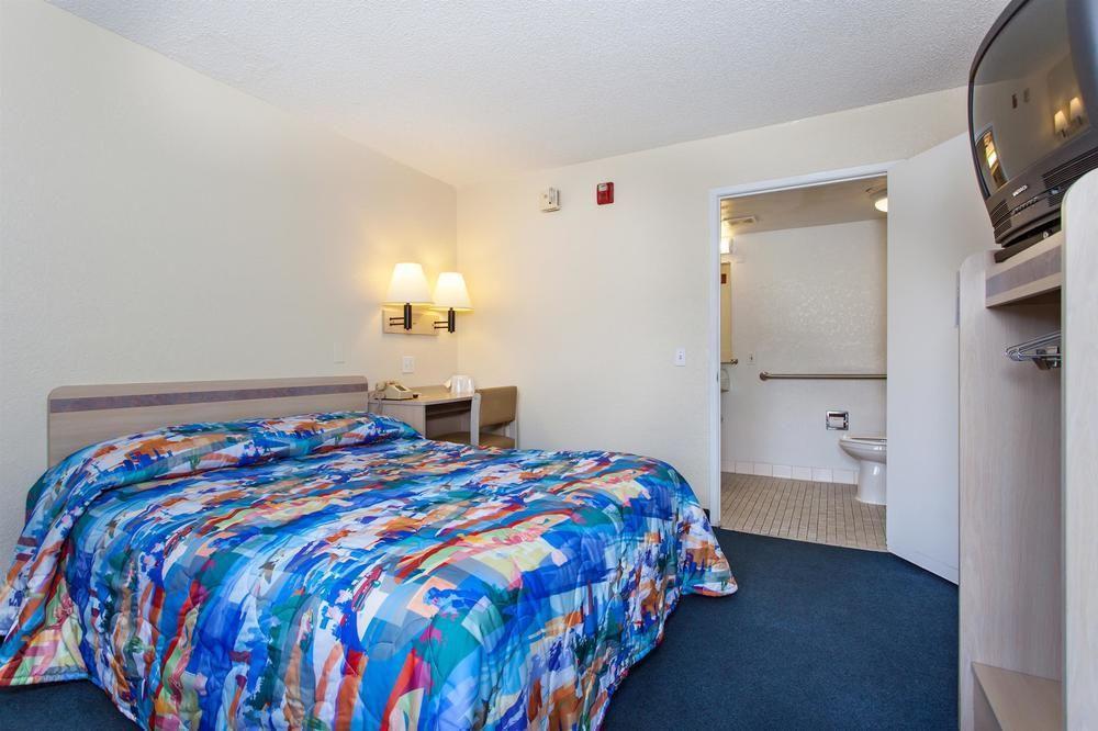 Motel 6-Modesto, CA Esterno foto