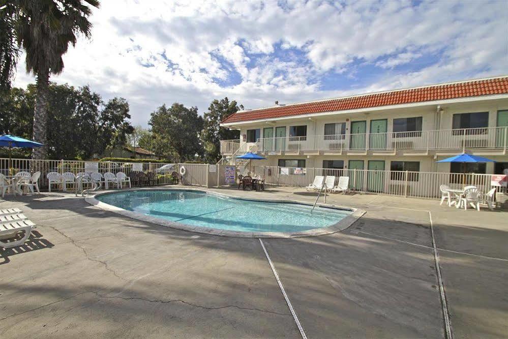 Motel 6-Modesto, CA Esterno foto