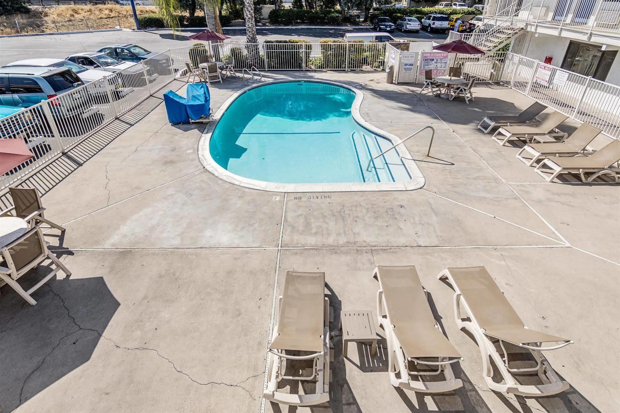 Motel 6-Modesto, CA Esterno foto