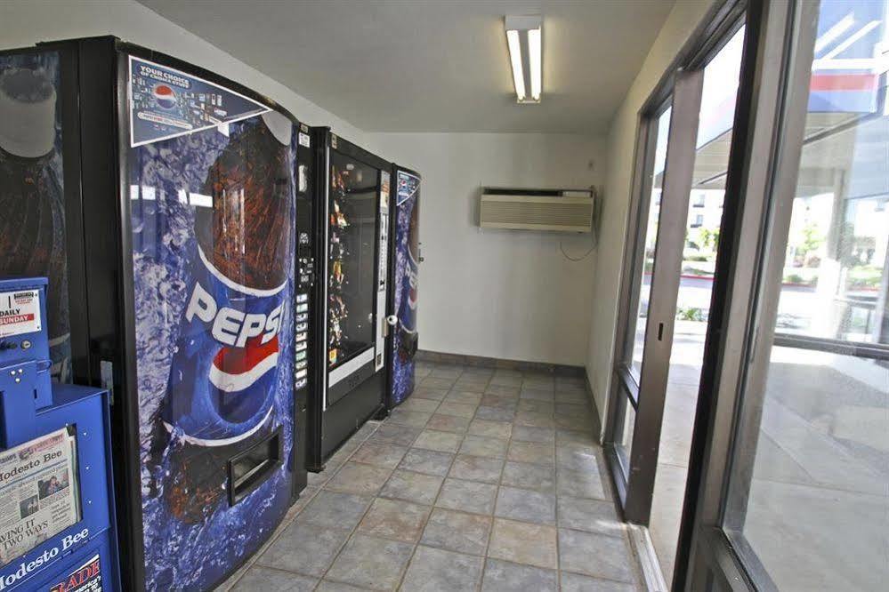 Motel 6-Modesto, CA Esterno foto