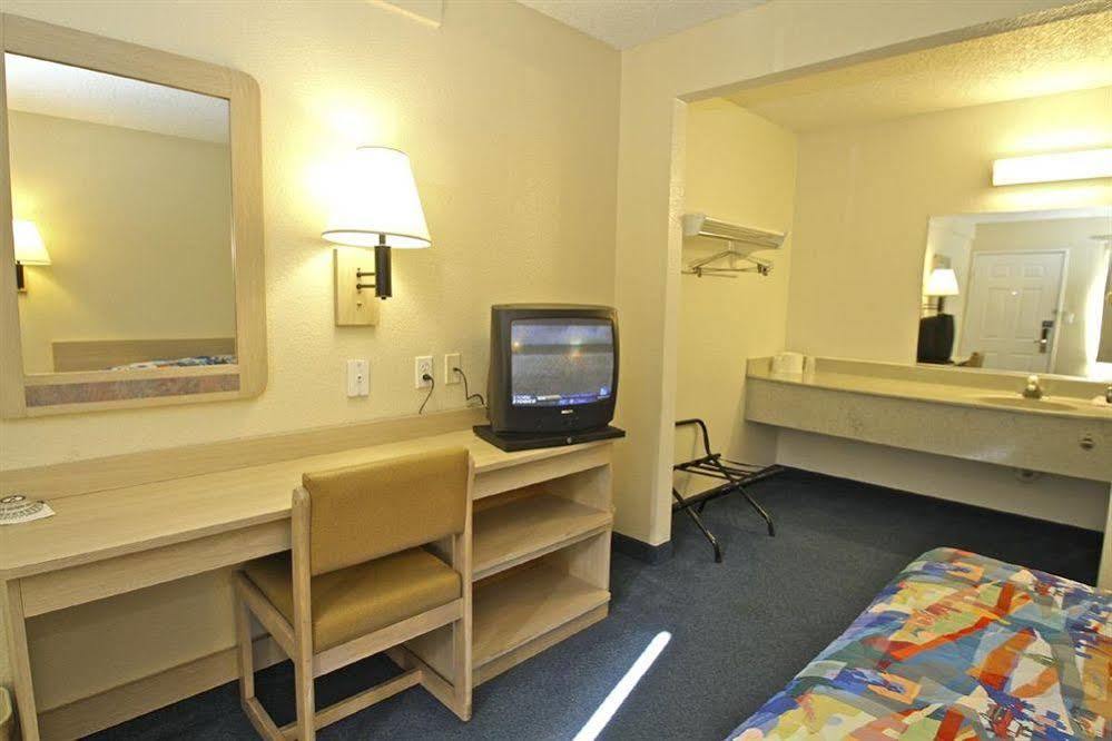 Motel 6-Modesto, CA Esterno foto